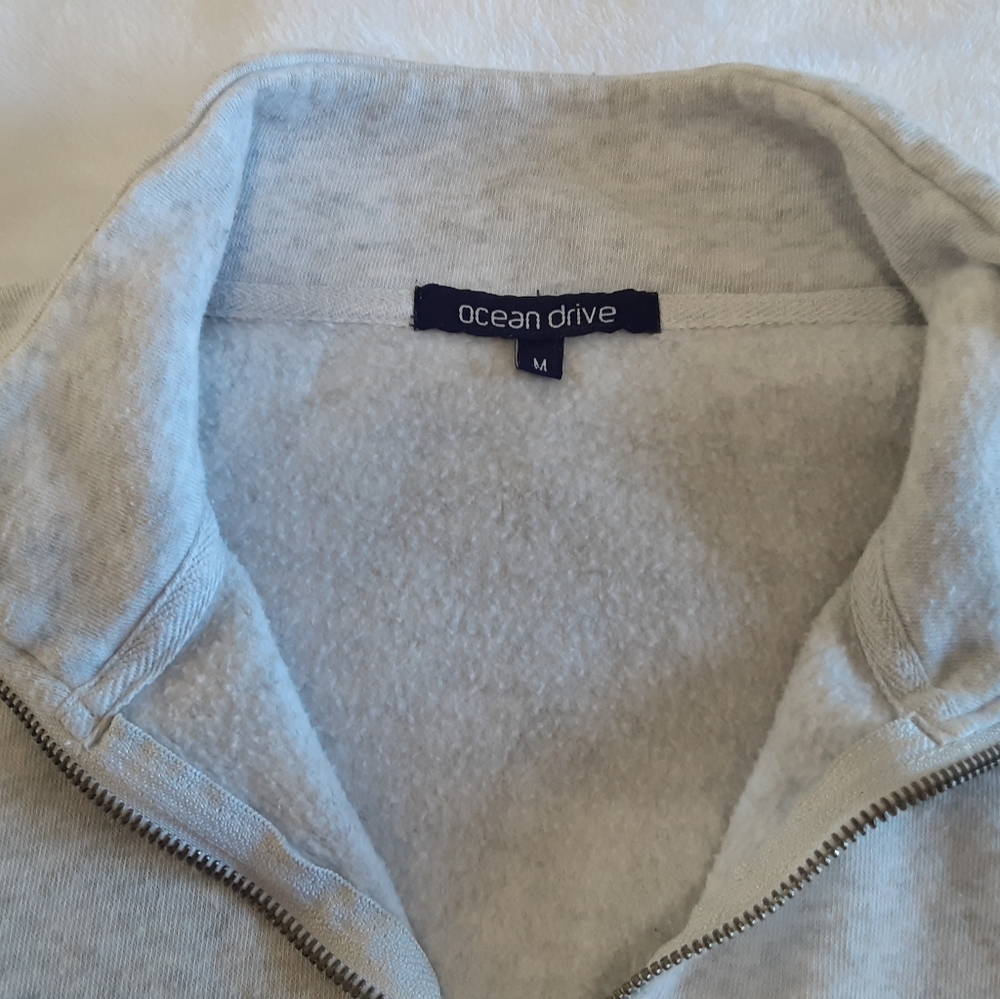 Sweat shirt - Picture 8 of 8